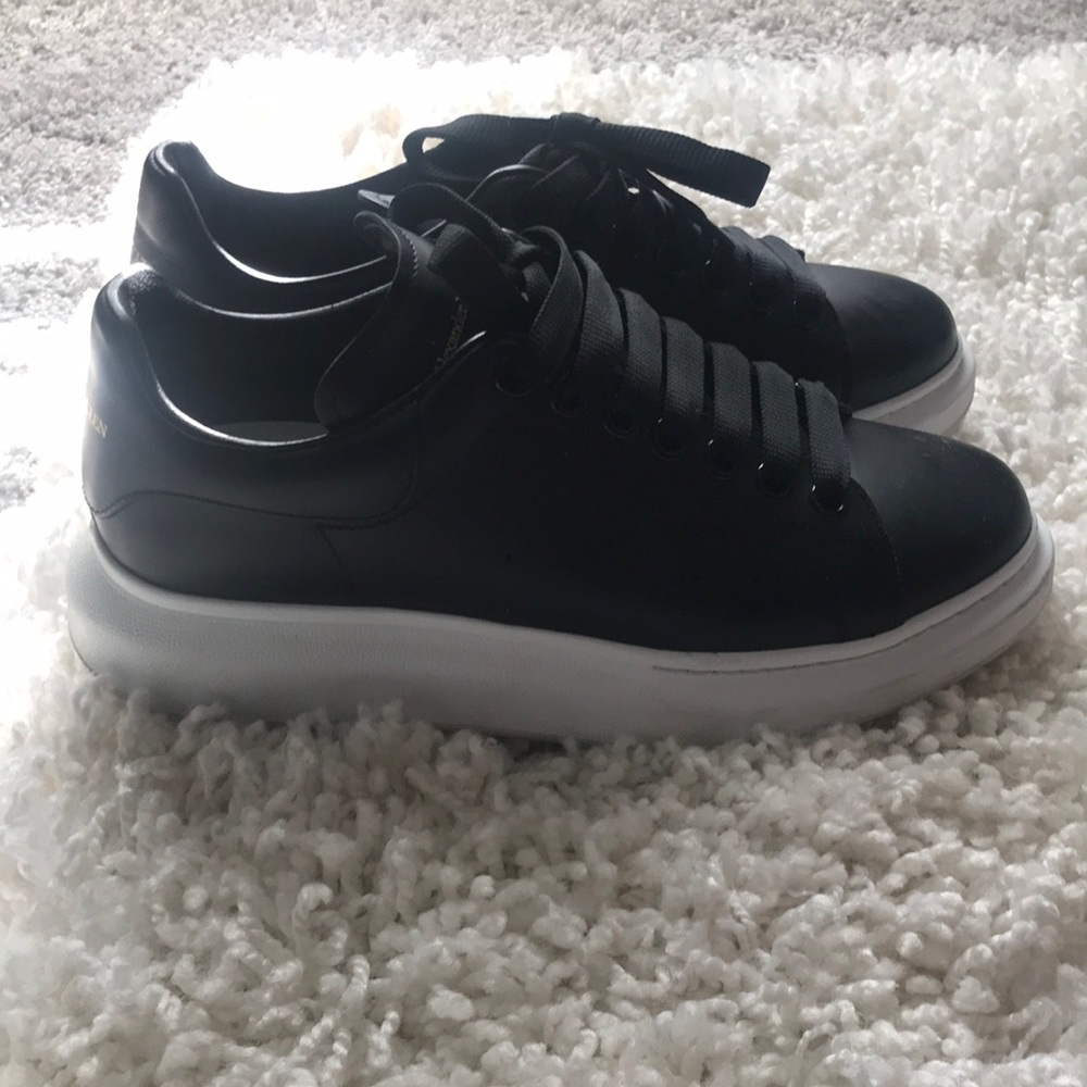 Alexander McQueen Oversized sz 39